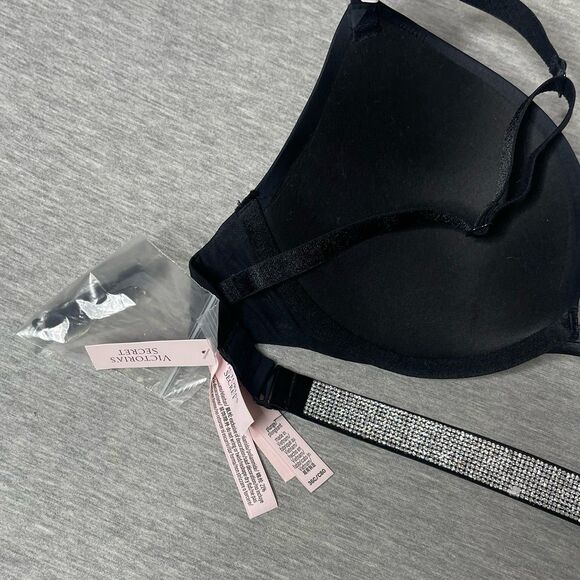 Victoria’s Secret Bare Plunge Convertible Shine Push-Up Bra - Picture 3 of 8